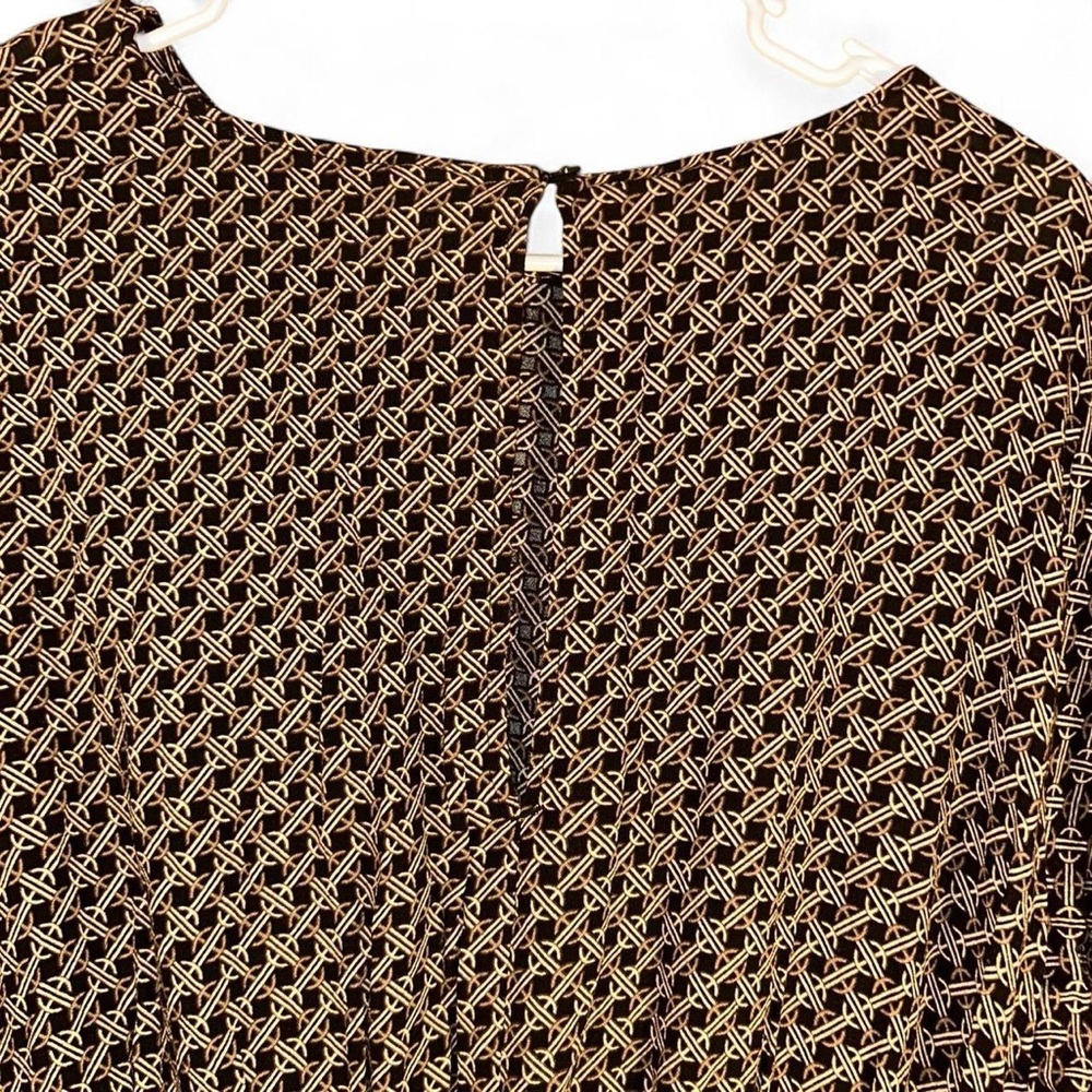 H&M Long Sleeve Patterned Dress Size 10 Black & White Keyhole Back Smocked Waist - Picture 6 of 9